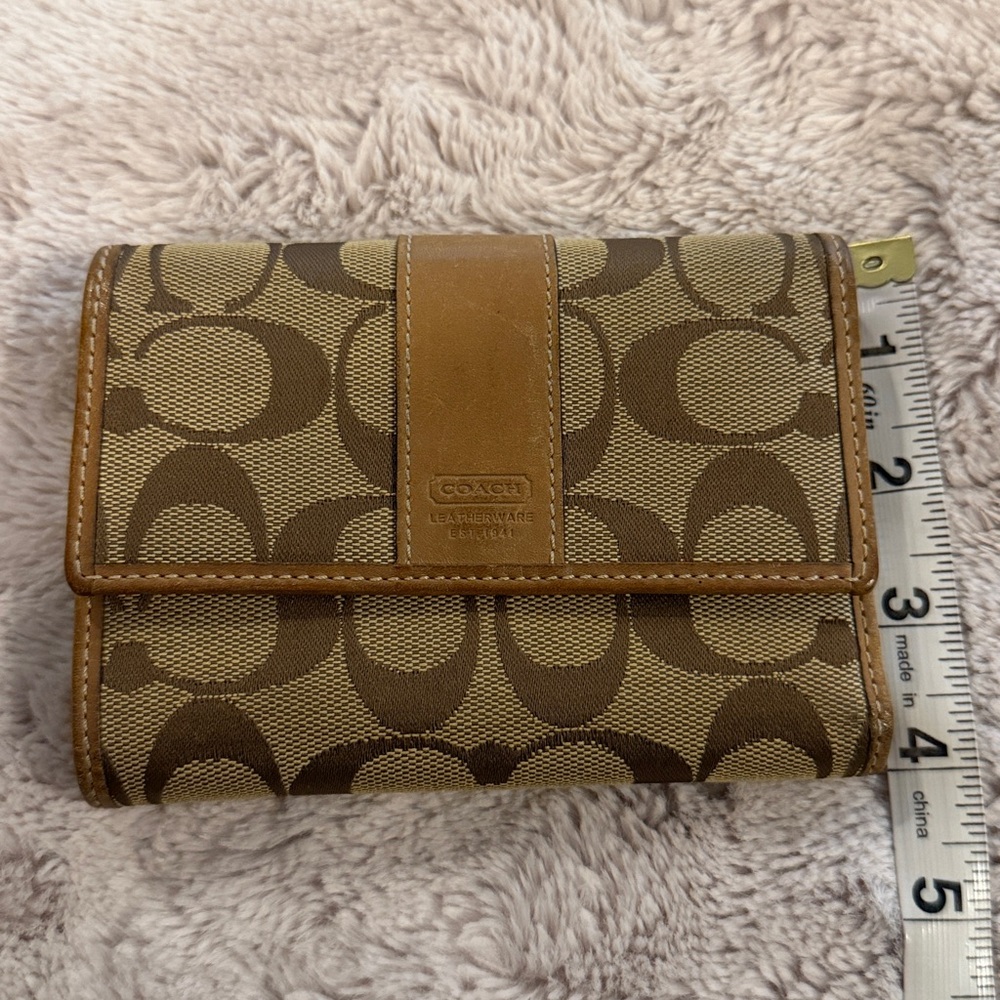Coach Tri Fold Wallet - Picture 12 of 12